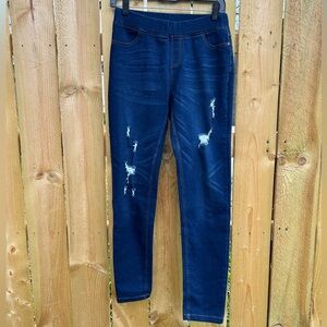 #23 JVINI Women's Distressed Dark Denim Jeggings